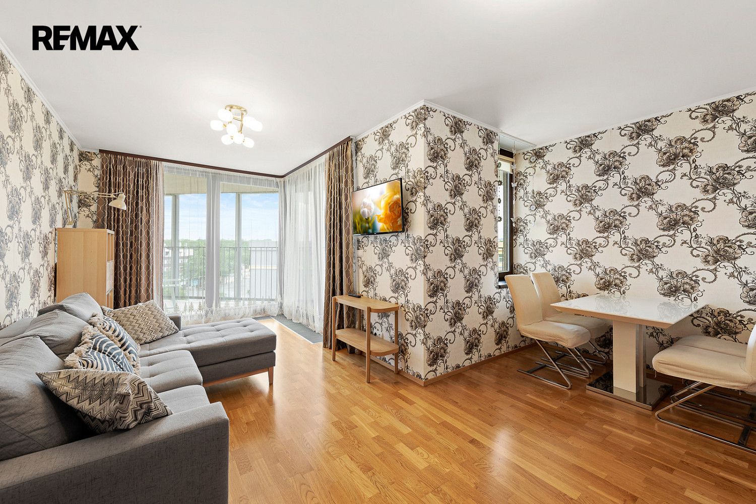 Pronájem bytu 2+kk 64 m², Praha