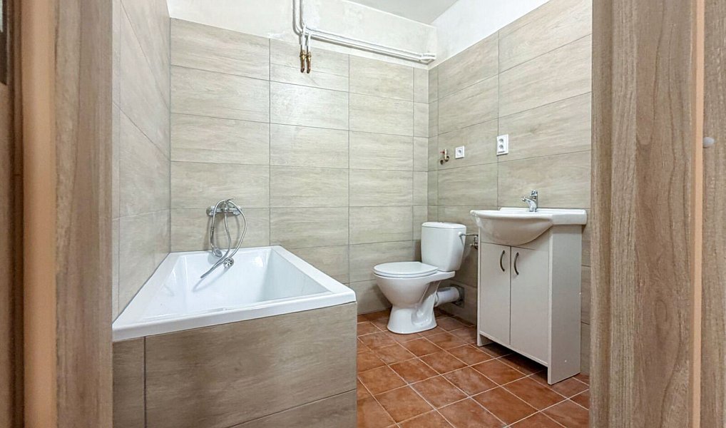 Pronájem bytu 2+kk 40 m², Sokolov – náhled fotky 4