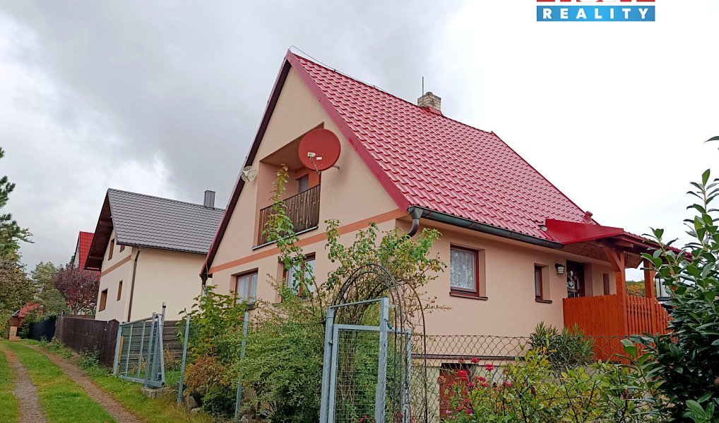 Prodej domu 90 m² s pozemkem 389 m², Kadaň – náhled fotky 2