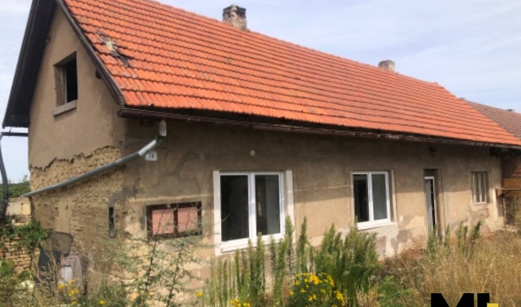 Prodej domu 96 m² s pozemkem 2 877 m², Bechlín – fotka 1 z 17
