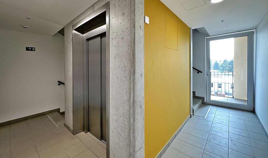 Prodej bytu 3+kk 84 m², České Budějovice – náhled fotky 23