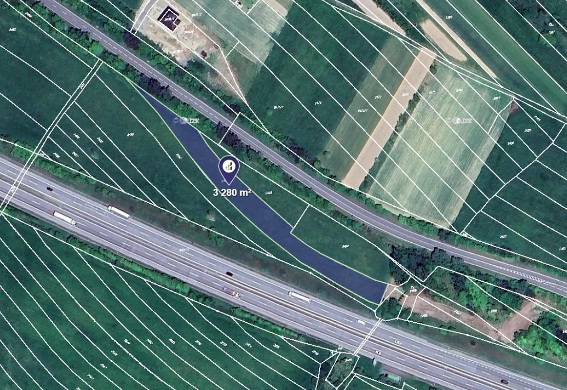 Prodej pole 3 280 m² rezervováno