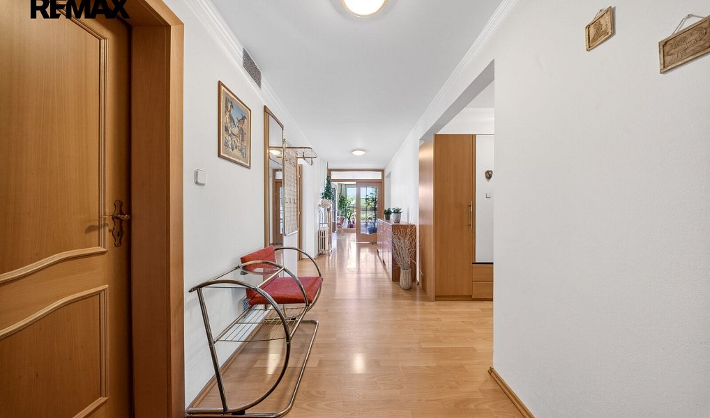 Prodej komerčního objektu (jiného typu) 153 m², Rožnov pod Radhoštěm – náhled fotky 13
