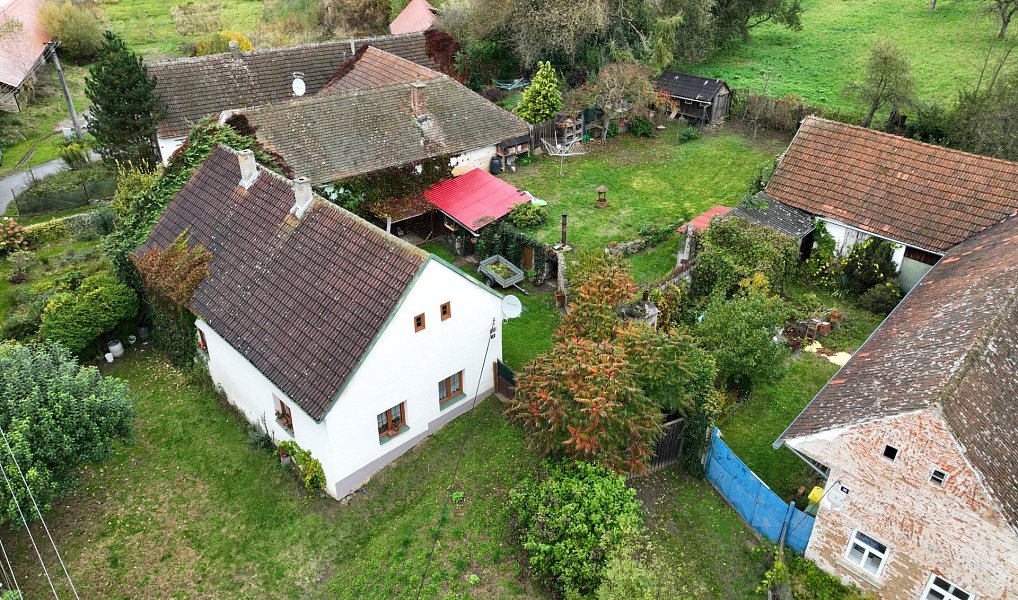 Prodej domu 75 m² s pozemkem 813 m², Kostelní Myslová – náhled fotky 3