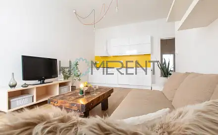 Pronájem bytu 3+kk 70 m²