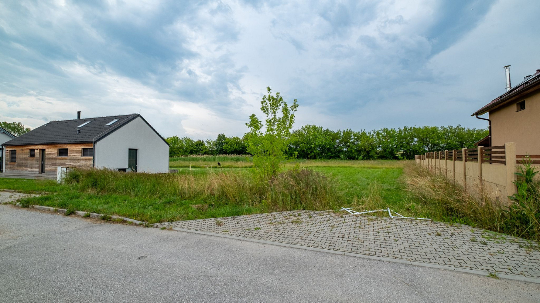 Prodej stavebního pozemku 726 m² – fotografie 4