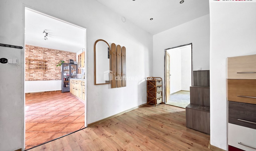 Prodej domu 160 m² s pozemkem 454 m², Stříbro – náhled fotky 11