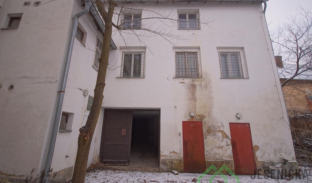Prodej garáže ve městě Javorník, Javorník – náhled fotky 8