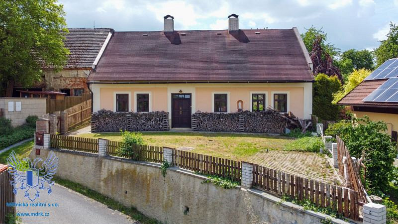 Prodej domu 192 m² s pozemkem 704 m²