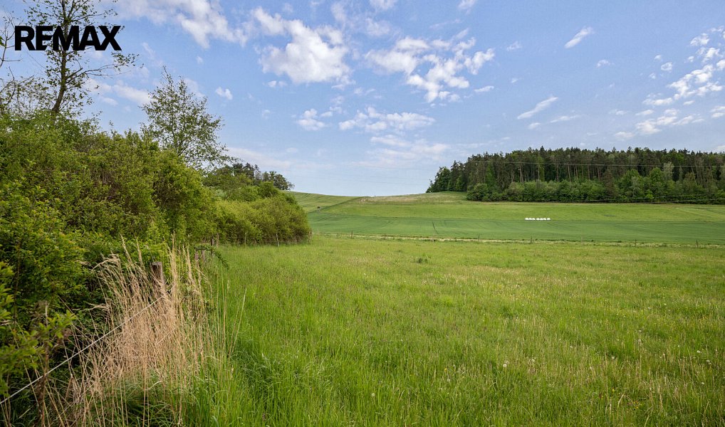 Prodej stavebního pozemku 1 097 m², Netvořice – náhled fotky 4