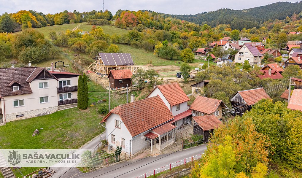 Prodej domu 114 m² s pozemkem 462 m², Lužná – náhled fotky 2