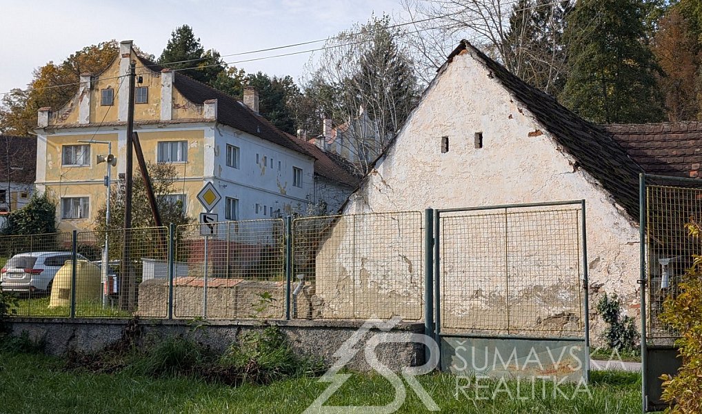 Prodej stavebního pozemku 1 966 m², Volenice – náhled fotky 11