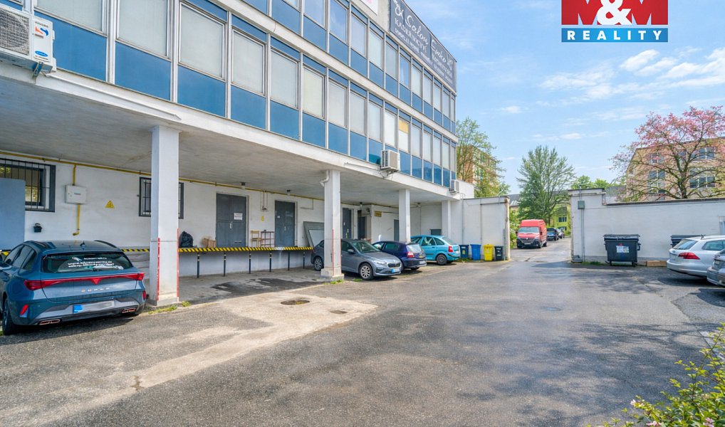 Pronájem obchodních prostor 641 m², Plzeň – náhled fotky 12