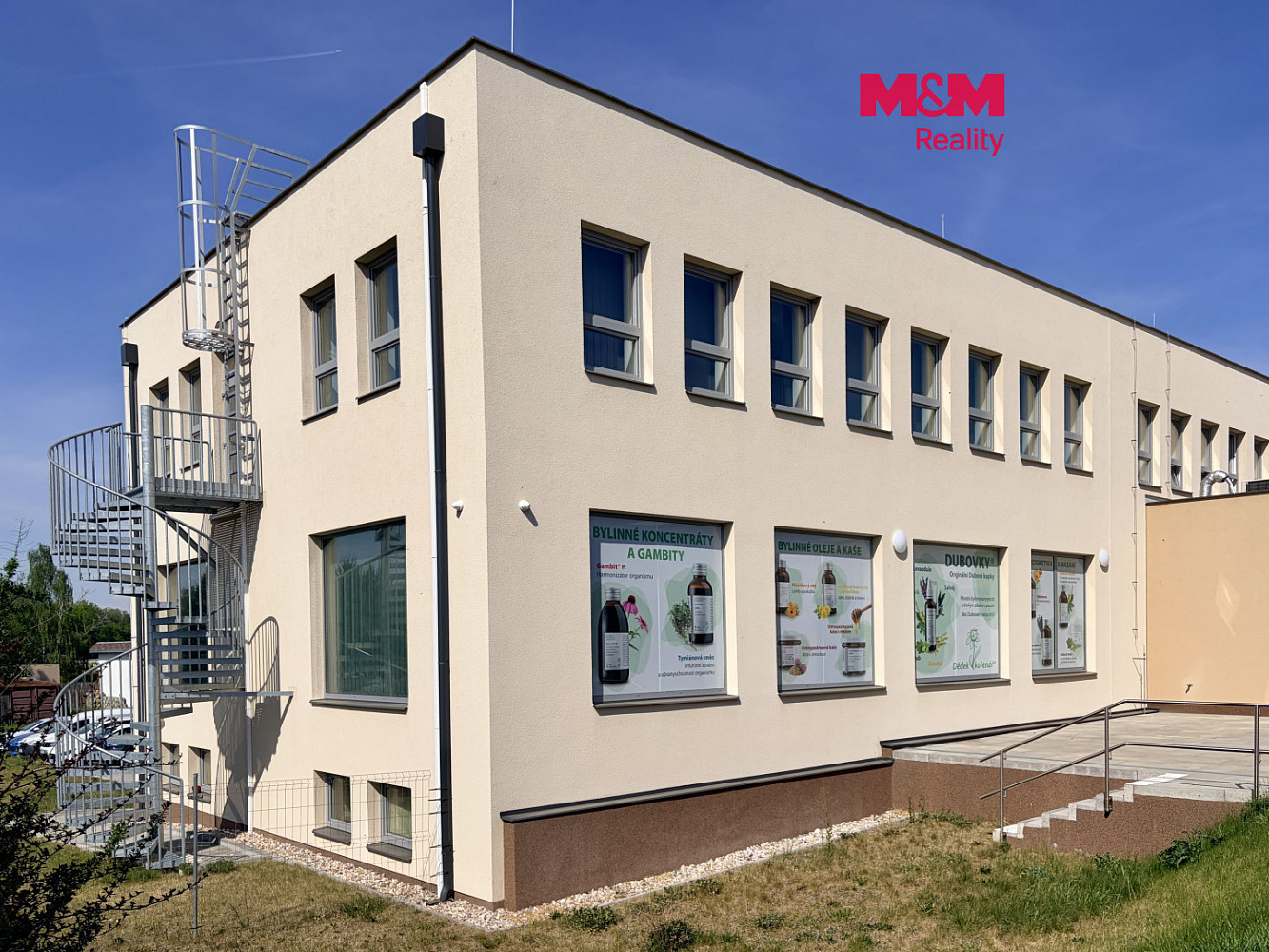 Pronájem kanceláře 140 m²