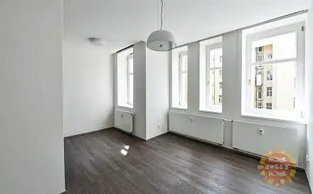Pronájem bytu 1+kk 30 m²