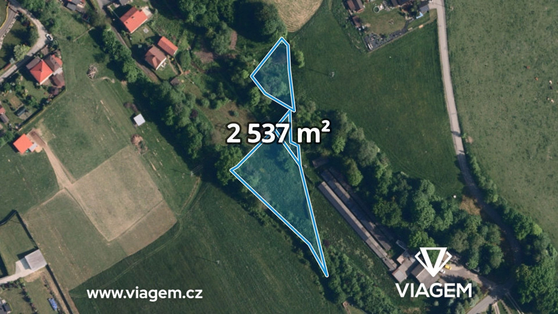 Prodej pole 2 537 m²