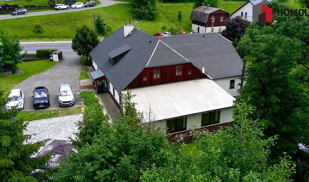 Prodej ubytovacího objektu 500 m², Malá Morávka – náhled fotky 3