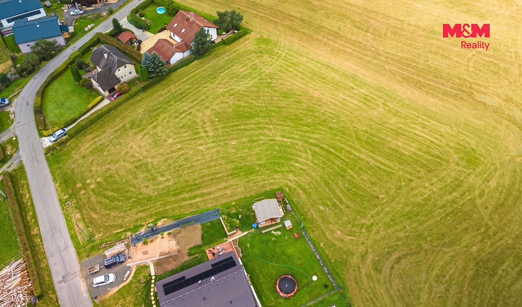 Prodej stavebního pozemku 1 046 m², Semily – náhled fotky 9