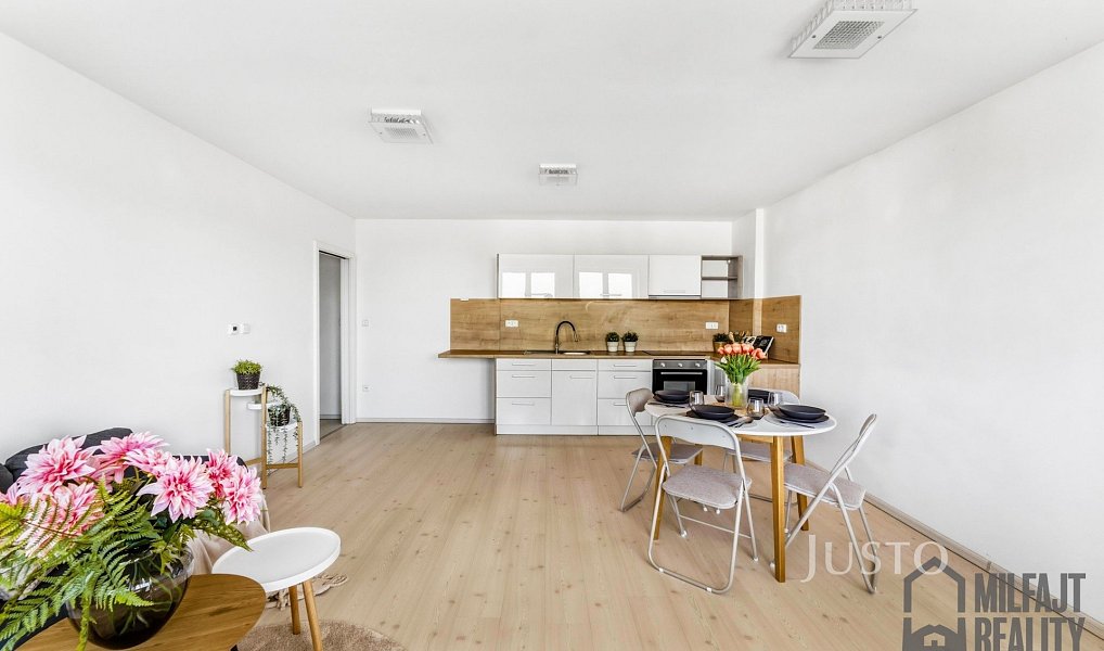 Prodej bytu 3+kk 78 m², Liberec – náhled fotky 3