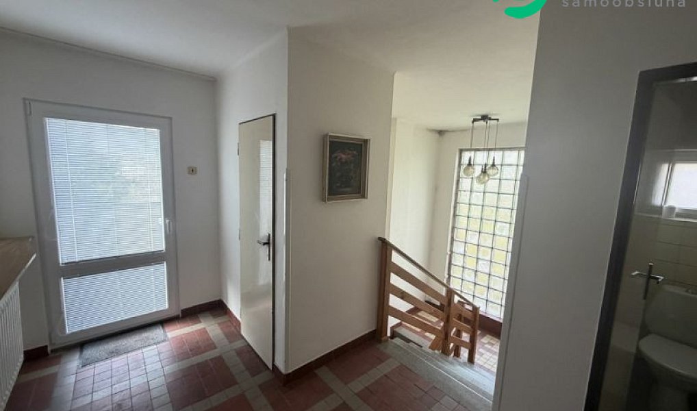 Prodej domu 225 m² s pozemkem 651 m², Náchod – náhled fotky 7