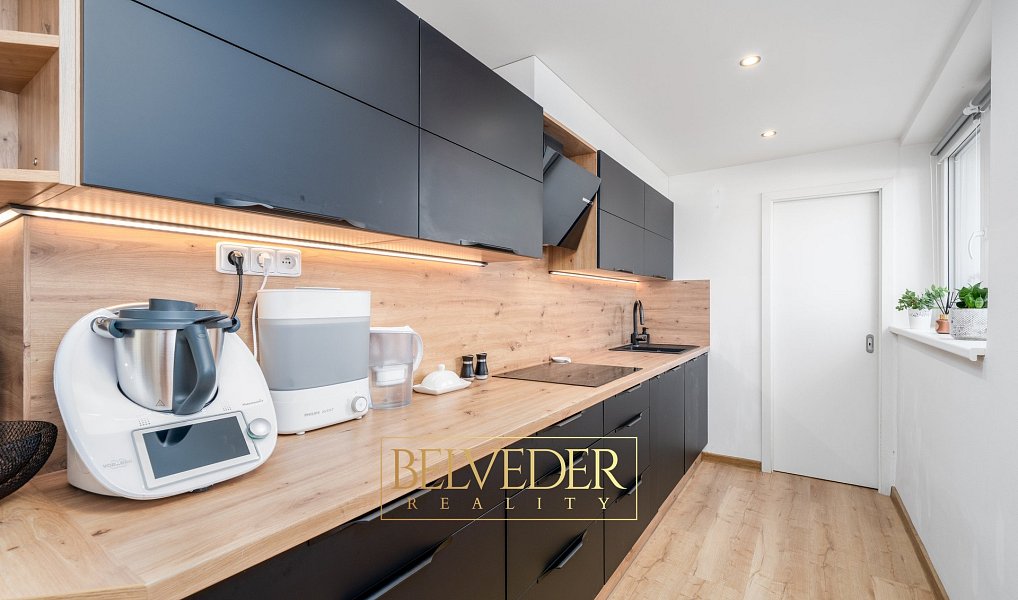 Prodej domu 130 m² s pozemkem 369 m², Teplice – náhled fotky 6