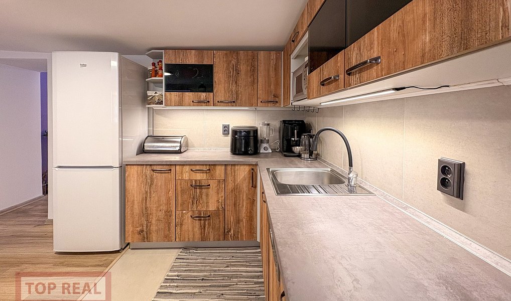 Prodej domu 90 m² s pozemkem 486 m², Roštín – náhled fotky 6