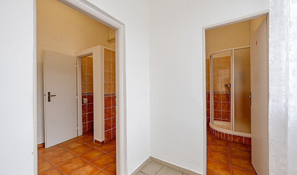 Pronájem kanceláře 648 m², Veselí nad Moravou – náhled fotky 12