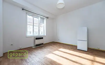 Prodej bytu 1+1 53 m², Osadní, Praha 7 - Holešovice