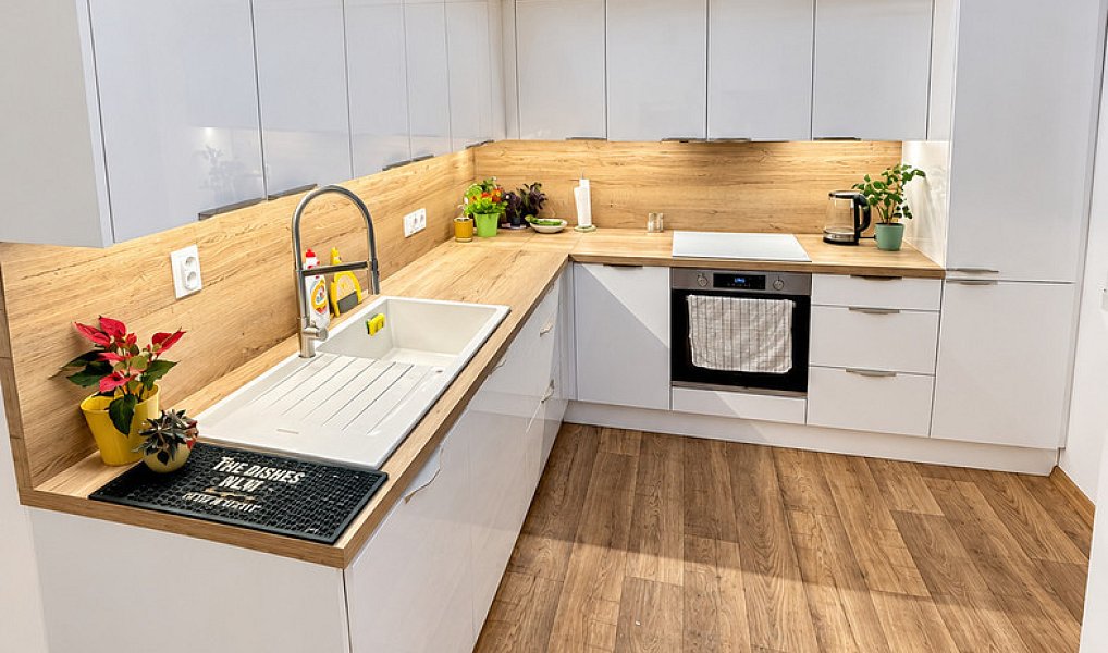 Prodej bytu 3+1 74 m², Plzeň – náhled fotky 2