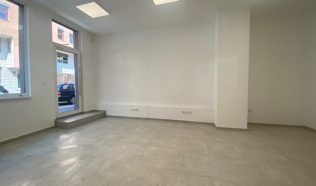 Pronájem obchodních prostor 32 m², Děčín – náhled fotky 7