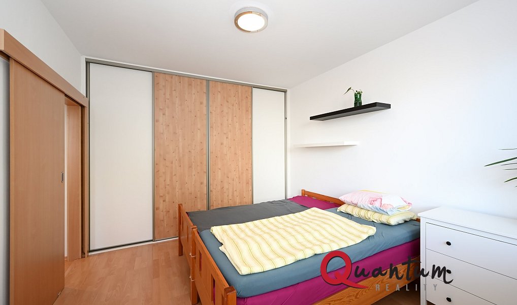 Pronájem bytu 3+kk 72 m², Praha – náhled fotky 9