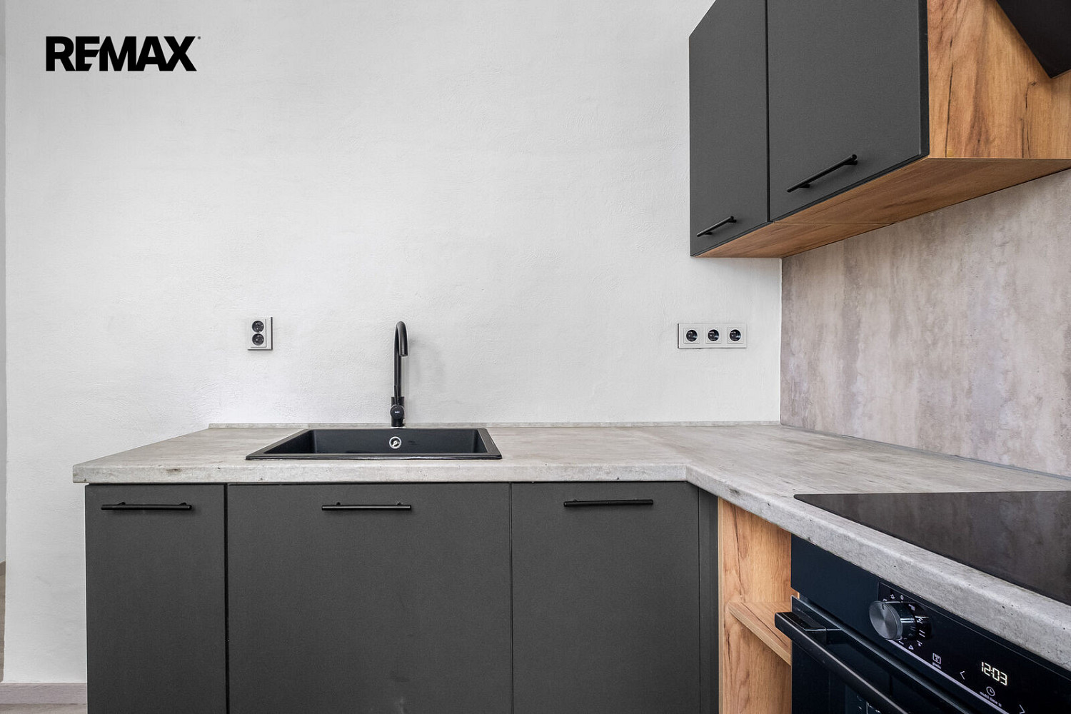Prodej bytu 2+1 57 m² – fotografie 4