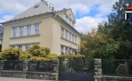 Pronájem bytu 3+kk 90 m²