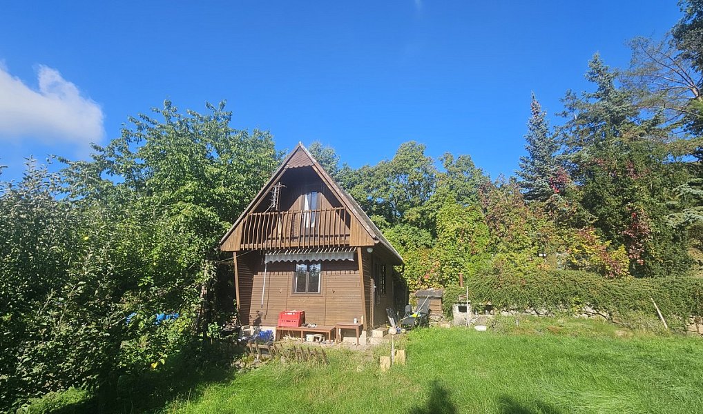 Prodej chaty/chalupy 28 m² s pozemkem 634 m², Dolní Zálezly – fotka 1 z 6