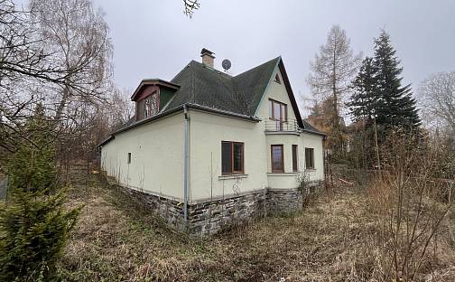 Prodej domu 290 m² s pozemkem 1 034 m², Huzová, okres Olomouc