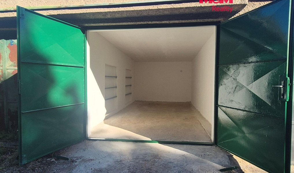 Prodej garáže, 18 m2, Beroun, Beroun – fotka 1 z 6