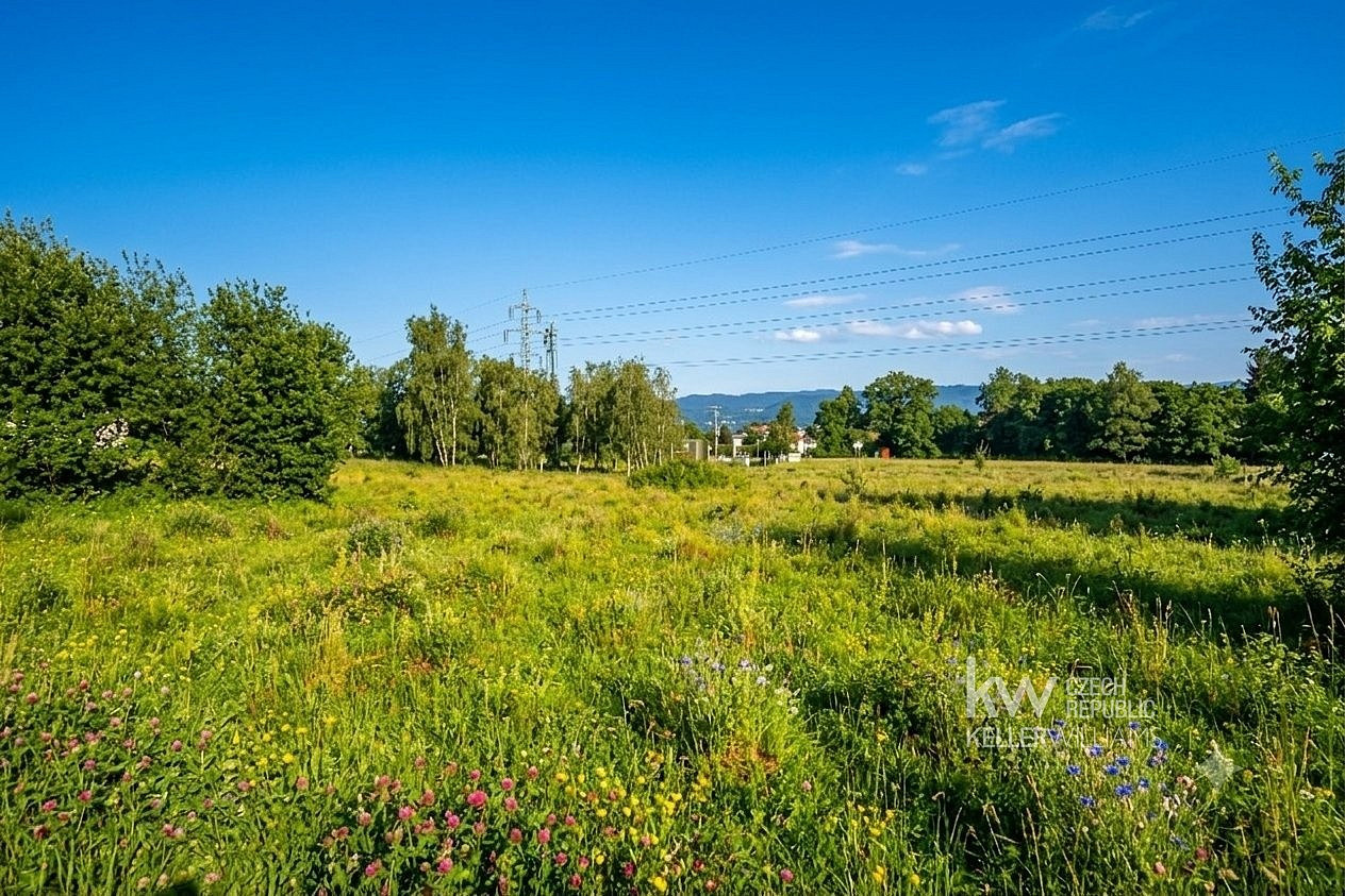 Prodej stavebního pozemku 1 528 m² – fotografie 4