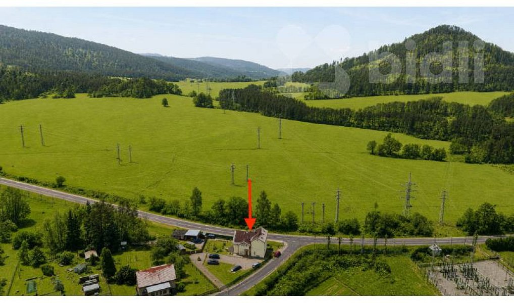 Prodej domu 246 m² s pozemkem 1 500 m², Prysk – náhled fotky 18
