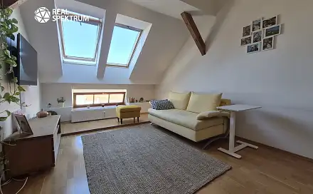 Pronájem bytu 2+kk 83 m²