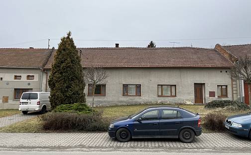 Prodej stavebního pozemku 3 921 m², Otaslavice, okres Prostějov