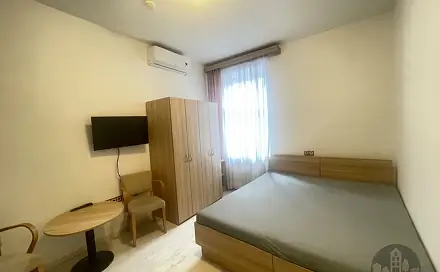 Pronájem bytu 1+kk 24 m², Plzeňská, Praha 5 - Smíchov
