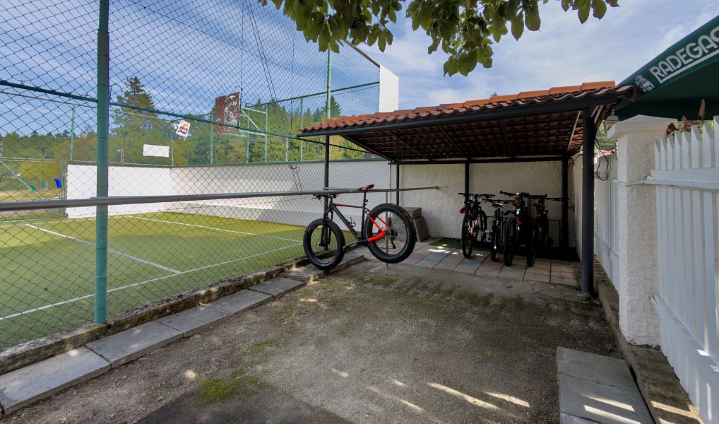 Prodej chaty/chalupy 304 m² s pozemkem 975 m², Hroznětín – náhled fotky 11