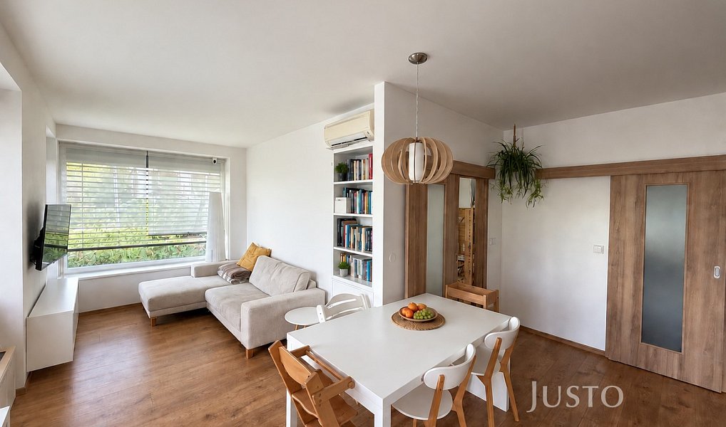 Pronájem bytu 2+kk 47 m², Liberec – náhled fotky 2