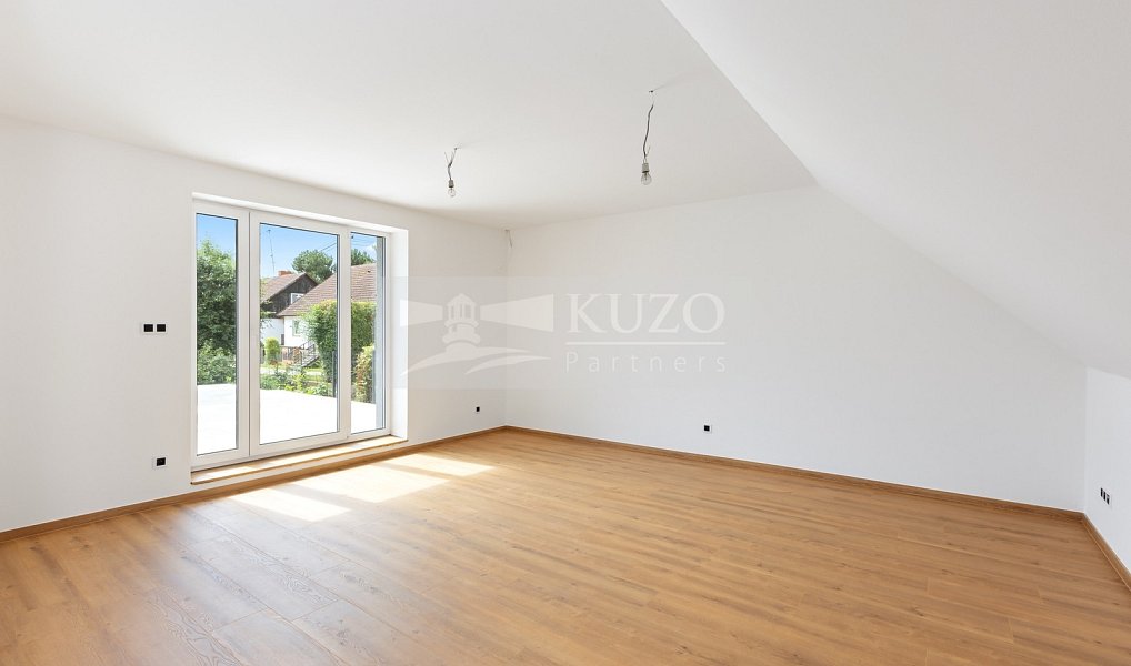 Prodej domu 186 m² s pozemkem 366 m², Horky nad Jizerou – náhled fotky 3