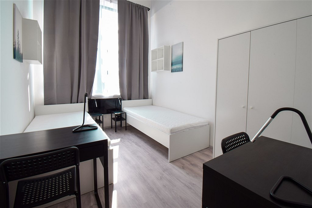 Pronájem bytu 2+1 33 m² — photo 2