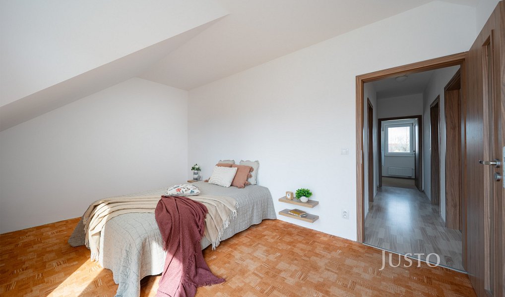 Prodej domu 141 m² s pozemkem 385 m², Třeboň – náhled fotky 20