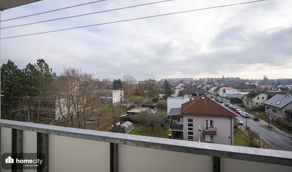 Pronájem bytu 1+1 38 m², Hradec Králové – náhled fotky 10