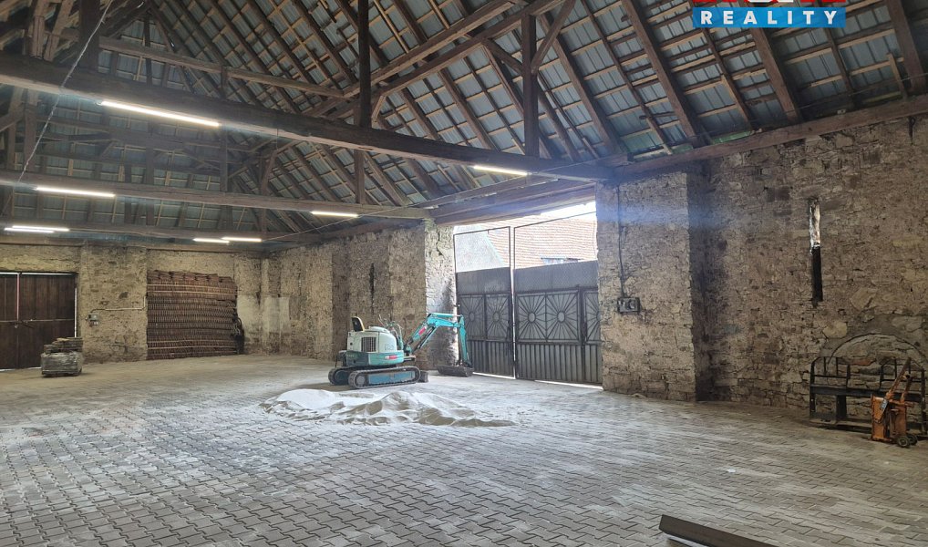 Pronájem skladovacích prostor 350 m², Bykoš – náhled fotky 5