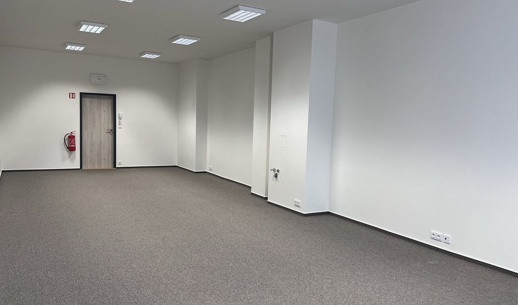 Pronájem kanceláře 58 m², Rosice – náhled fotky 5