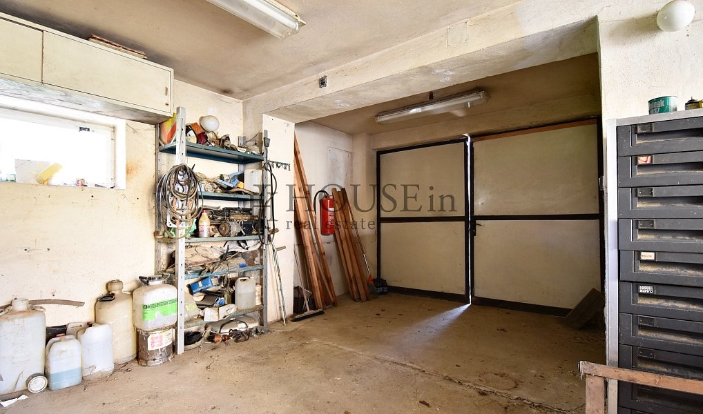 Prodej domu 201 m² s pozemkem 512 m², Horní Kruty – náhled fotky 32
